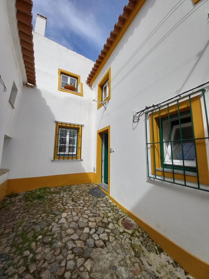 Pateo Dos Oliveira - Casa Da Cocheira * Evora